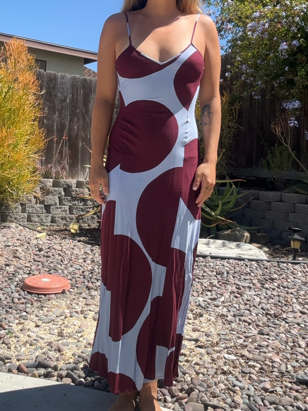 Dress - Picture 4 of 11